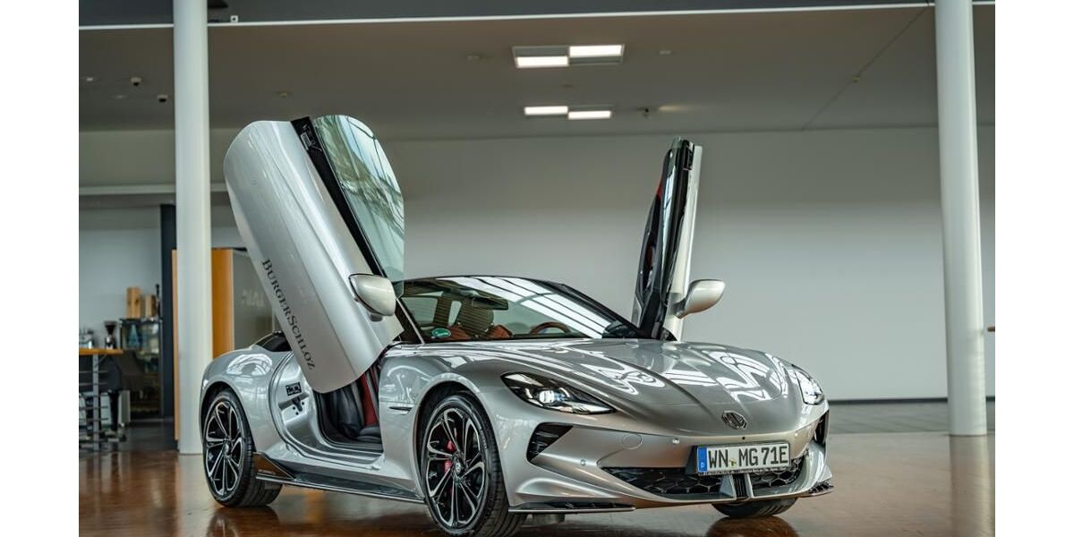 MG Cyberster 3.000 km 62.490 &euro; Waiblingen 71332