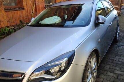 Opel Insignia Sports Tourer 180.000 km 3.500 &euro; Bad Urach 72574