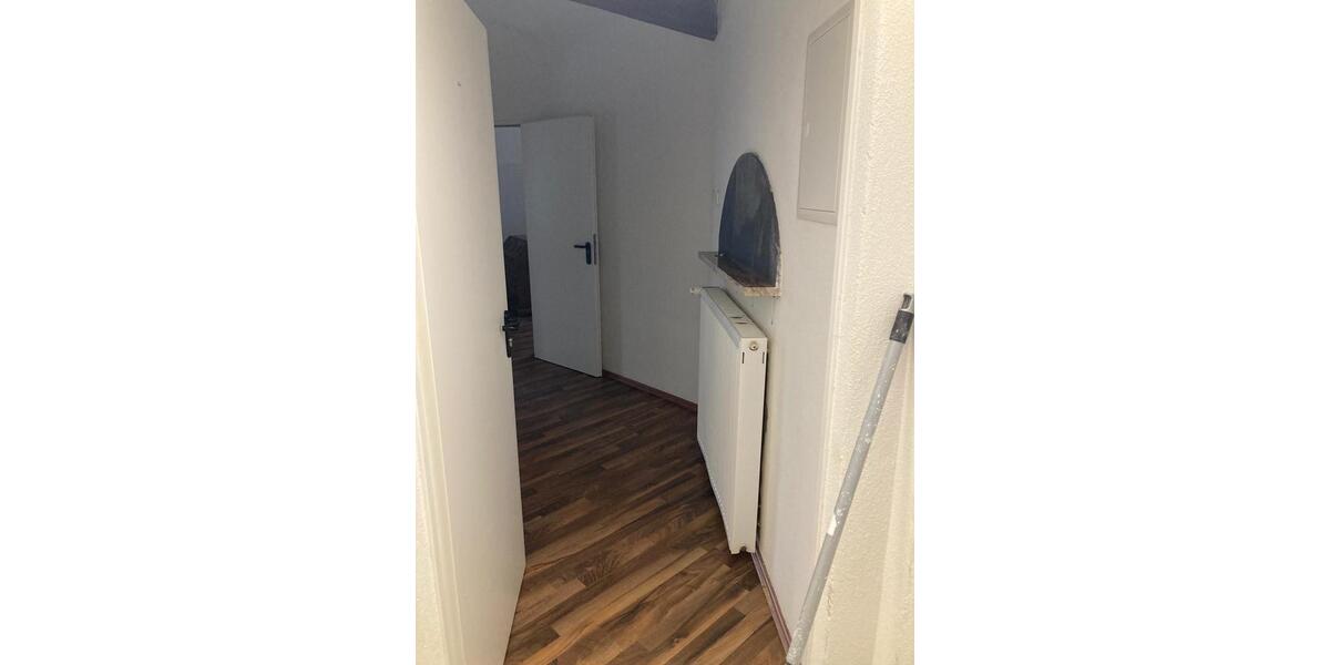 Dachgeschoßwohnung Ostfildern - 3 Zimmer, 80 m&sup2;, 1.200&euro; | Angebot:24814658