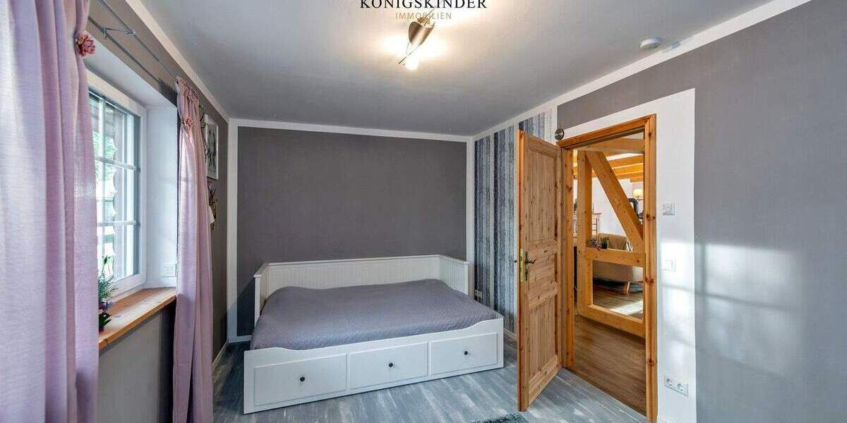 Einfamilienhaus Eislingen/Fils Eislingen - 4 Zimmer, 124 m&sup2;, 649.000&euro; | Angebot:25772423