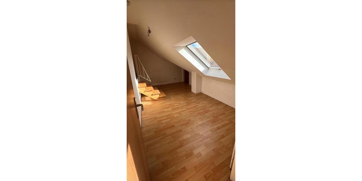 Maisonettenwohnung Göppingen - 3.5 Zimmer, 94 m&sup2;, 1.050&euro; | Angebot:25138385