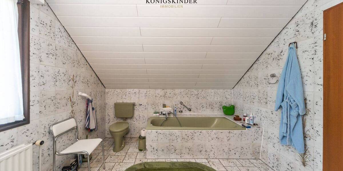 Einfamilienhaus Ebersbach an der Fils Ebersbach - 6 Zimmer, 276 m&sup2;, 499.000&euro; | Angebot:26672572