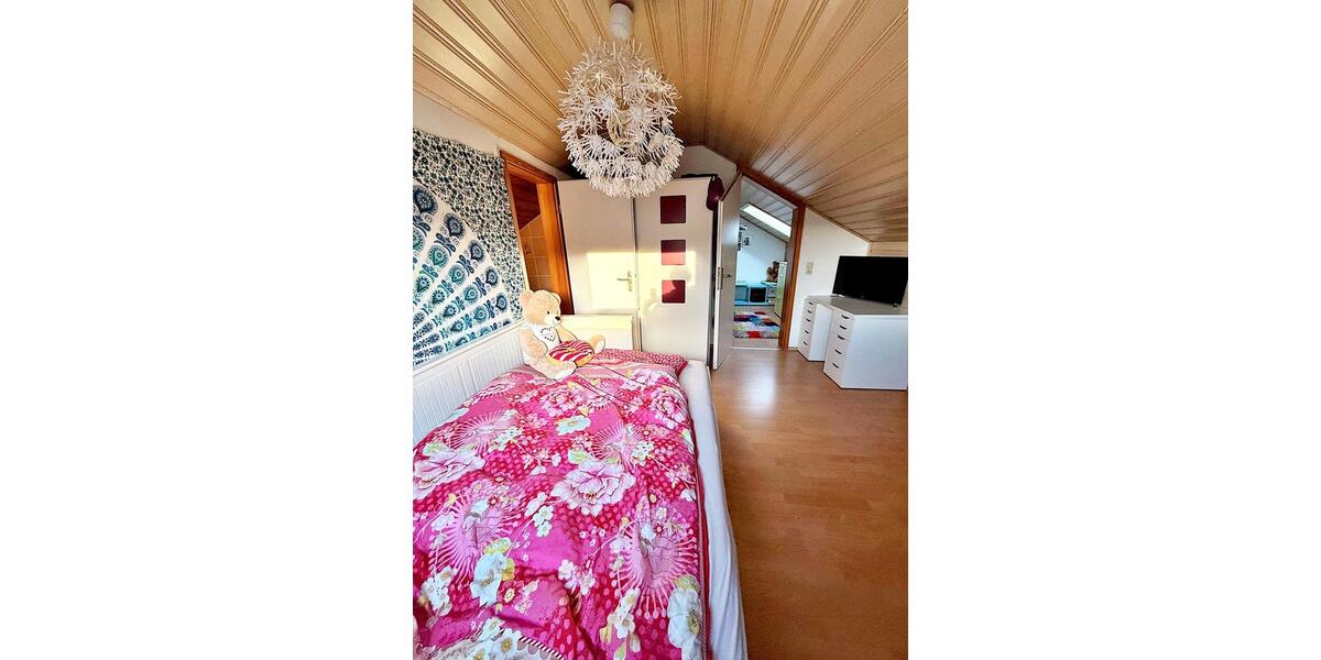 Maisonettenwohnung Waldstetten - 4 Zimmer, 105 m&sup2;, 880&euro; | Angebot:26006800