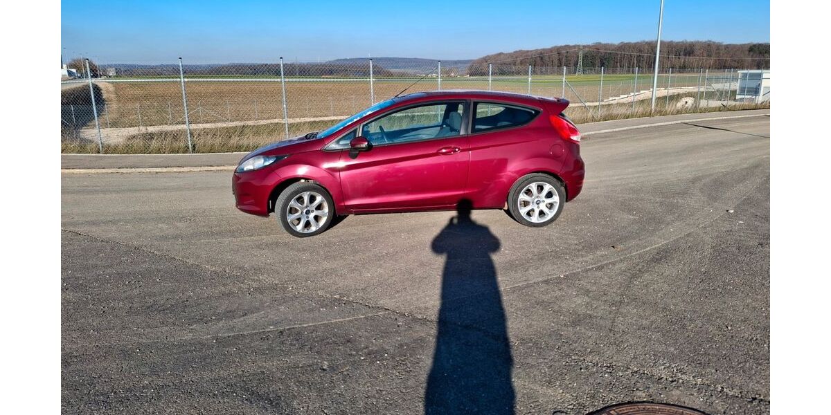 Ford Fiesta 107.000 km 3.500 &euro; Lonsee 89173