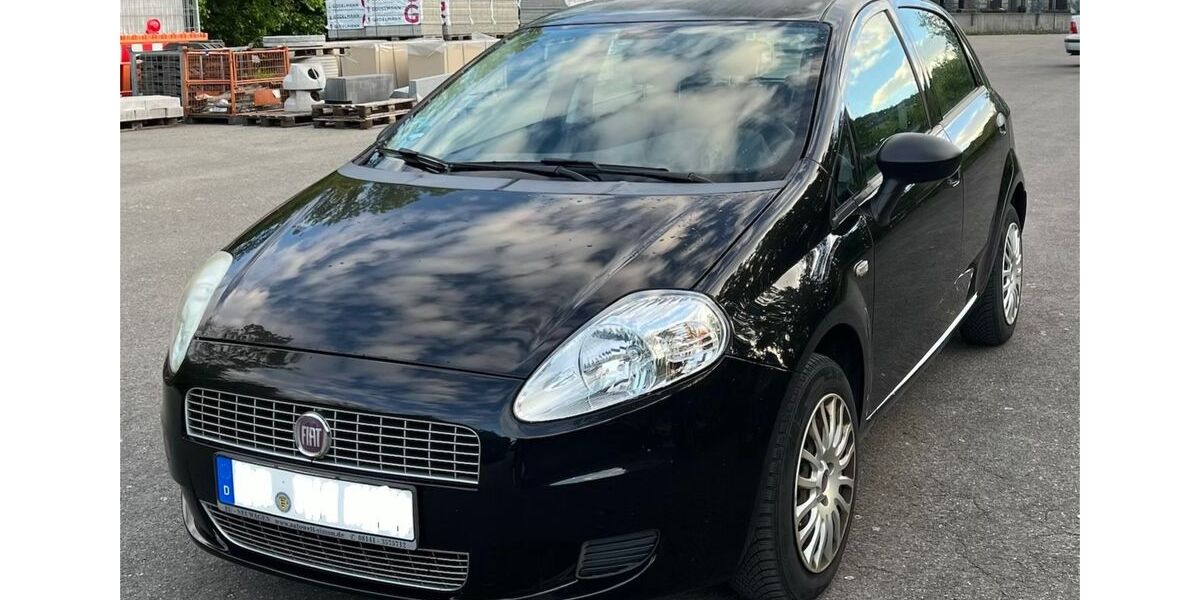 Fiat Punto 111.000 km 2.199 &euro; Gschwend 74417