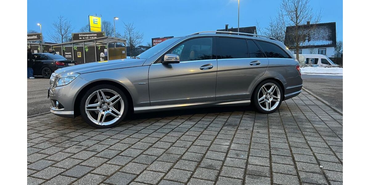 Mercedes-Benz C 250 127.000 km 10.900 &euro; Leinzell 73575