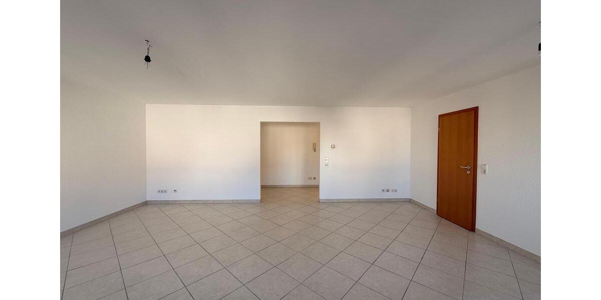 Etagenwohnung Reichenbach an der Fils - 3 Zimmer, 100 m&sup2;, 1.200&euro; | Angebot:25405929