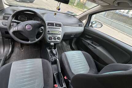 Fiat Grande Punto 155.500 km 1.950 &euro; Esslingen 73728