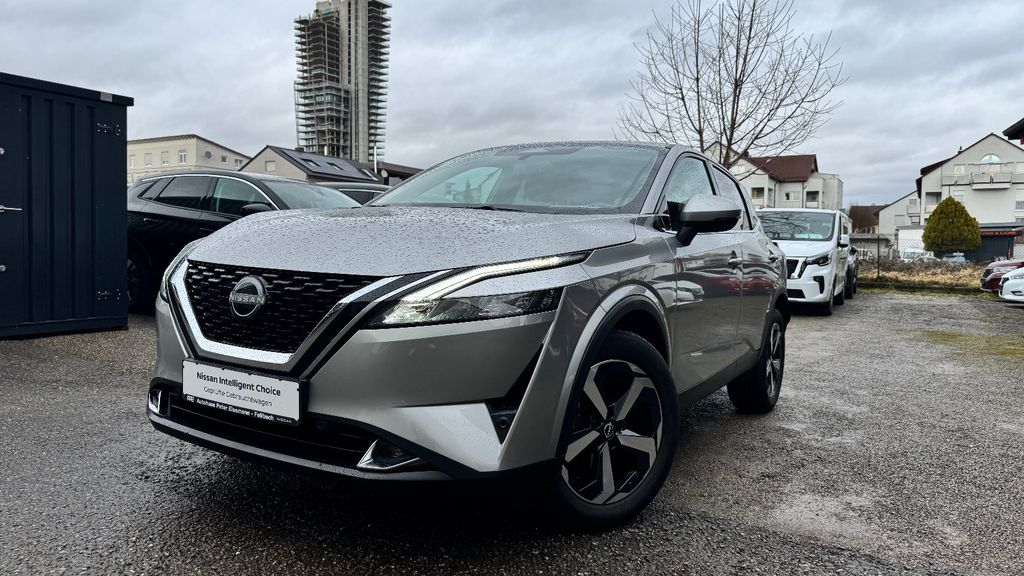 Nissan Qashqai 31.800 km 22.950 &euro; Fellbach 70734