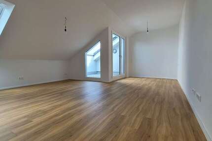 Wohnung Denkendorf - 1 Zimmer, 35 m&sup2;, 620&euro; | Angebot:27318419