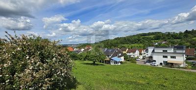 GRUNDSTÜCK MIT WEITBLICK IN RUHIGER WOHNLAGE - Grundstück Albershausen | Angebot:26701905