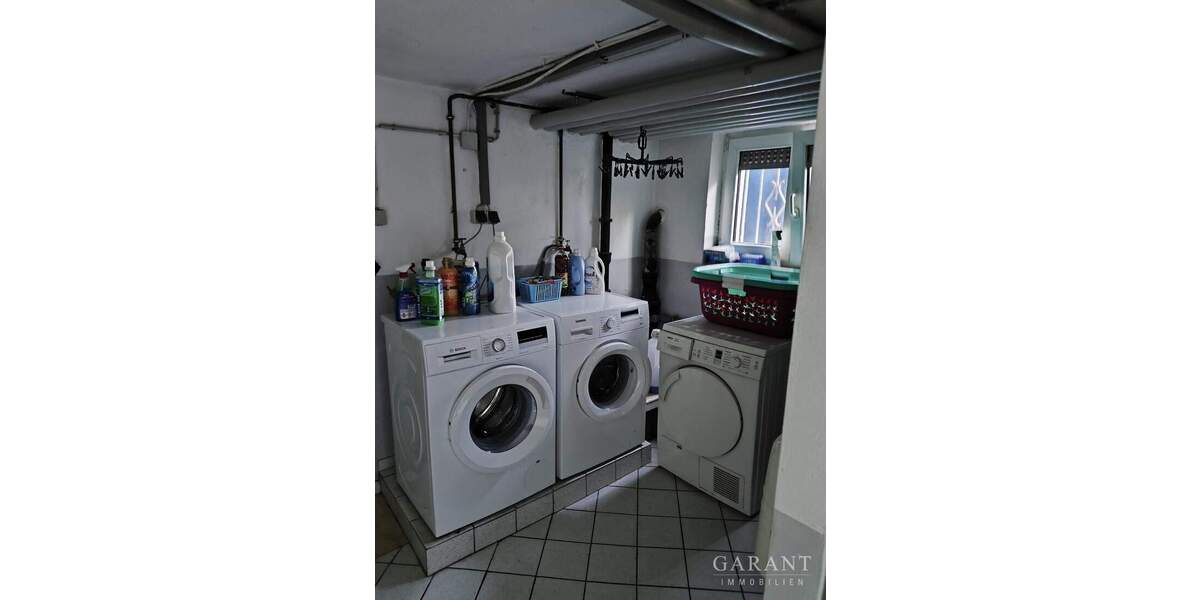 Mehrfamilienhaus, Wohnhaus Waiblingen Neustadt - 7 Zimmer, 148 m&sup2;, 690.000&euro; | Angebot:25707660