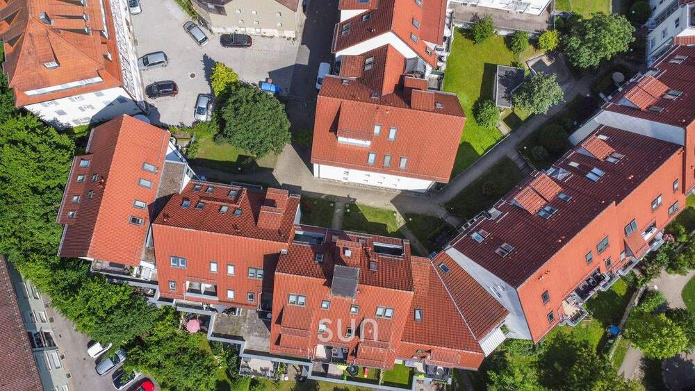 Terrassenwohnung Bad Urach - 2 Zimmer, 85 m&sup2;, 235.000&euro; | Angebot:25737393