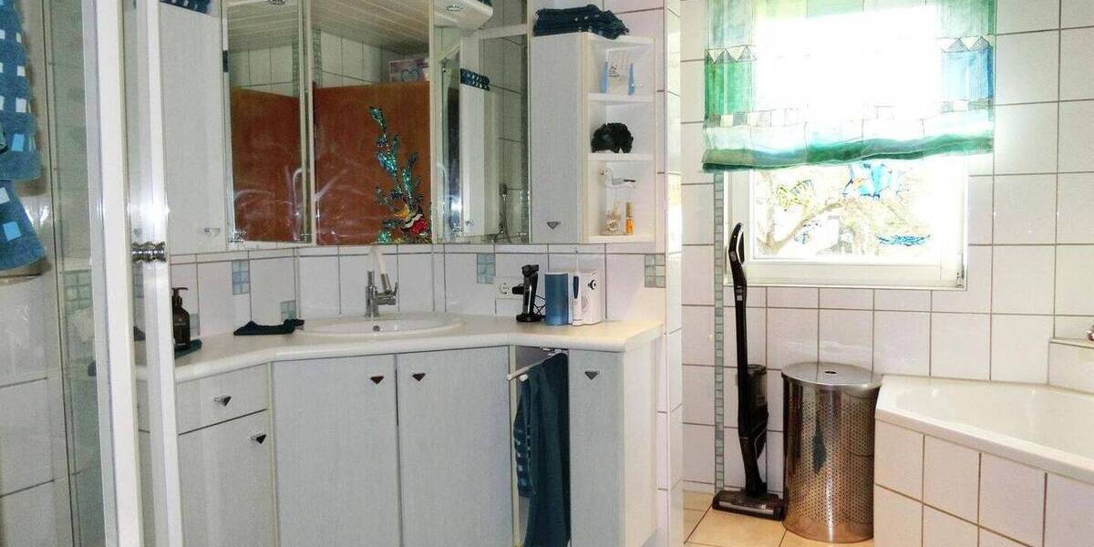 Mehrfamilienhaus, Wohnhaus Gingen an der Fils - 8 Zimmer, 204 m&sup2;, 569.000&euro; | Angebot:25781232