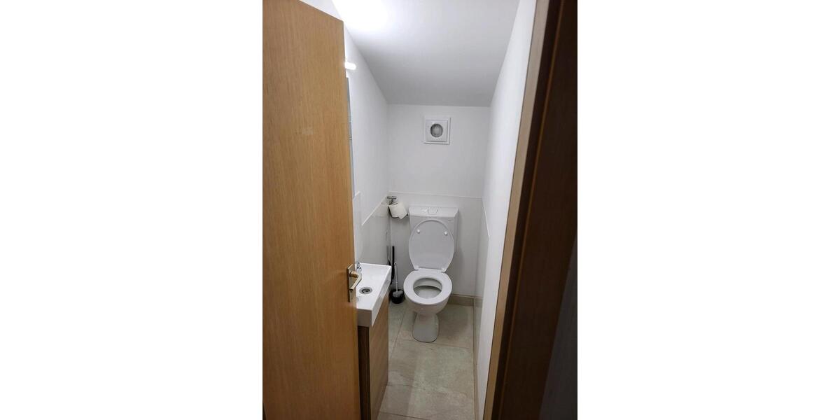 Dachgeschoßwohnung Reichenbach an der Fils - 2.5 Zimmer, 50 m&sup2;, 650&euro; | Angebot:25993636