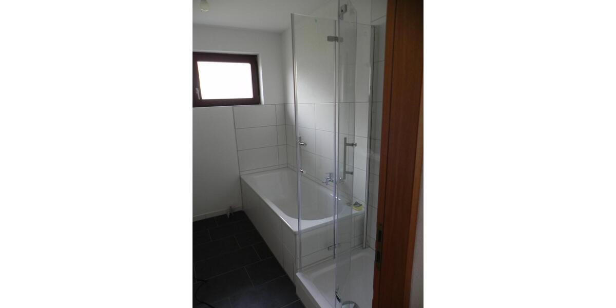 Etagenwohnung Altbach - 4.5 Zimmer, 97 m&sup2;, 1.380&euro; | Angebot:25858044