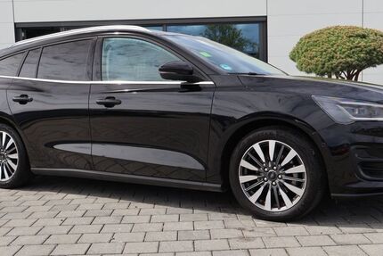Ford Focus 48.300 km 19.490 &euro; Kirchheim unter Teck 73230