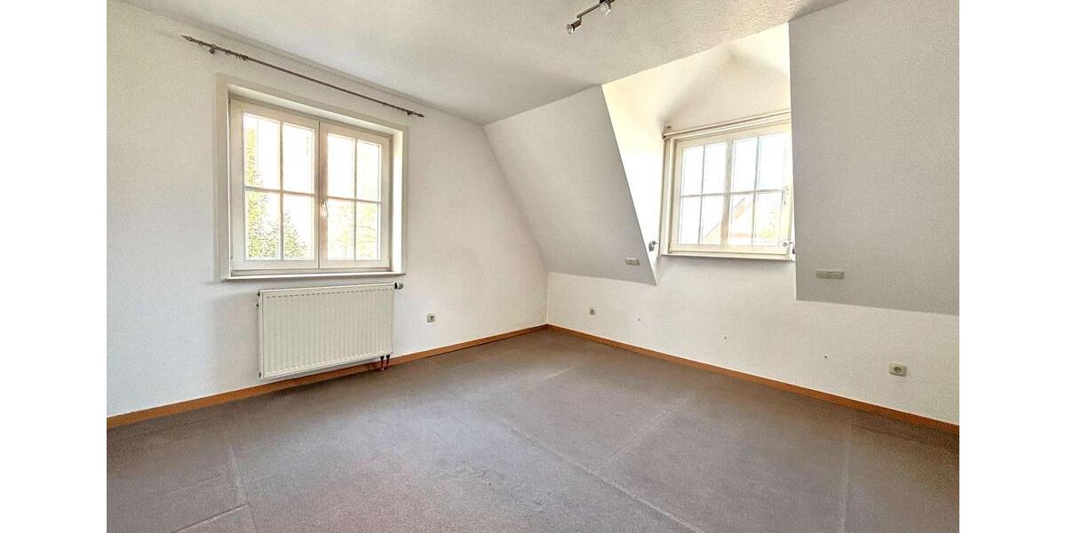 Maisonettenwohnung Winterbach - 2.5 Zimmer, 75 m&sup2;, 845&euro; | Angebot:25917292