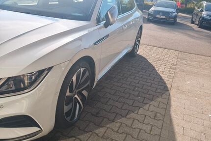 VW Arteon 156.000 km 20.600 &euro; Gingen an der fils 73333