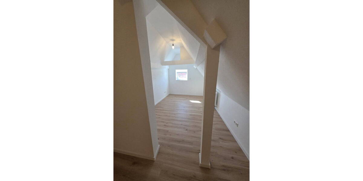 Doppelhaushälfte Nürtingen-Neckarhausen Neckarhausen - 8 Zimmer, 135 m&sup2;, 498.000&euro; | Angebot:25782132