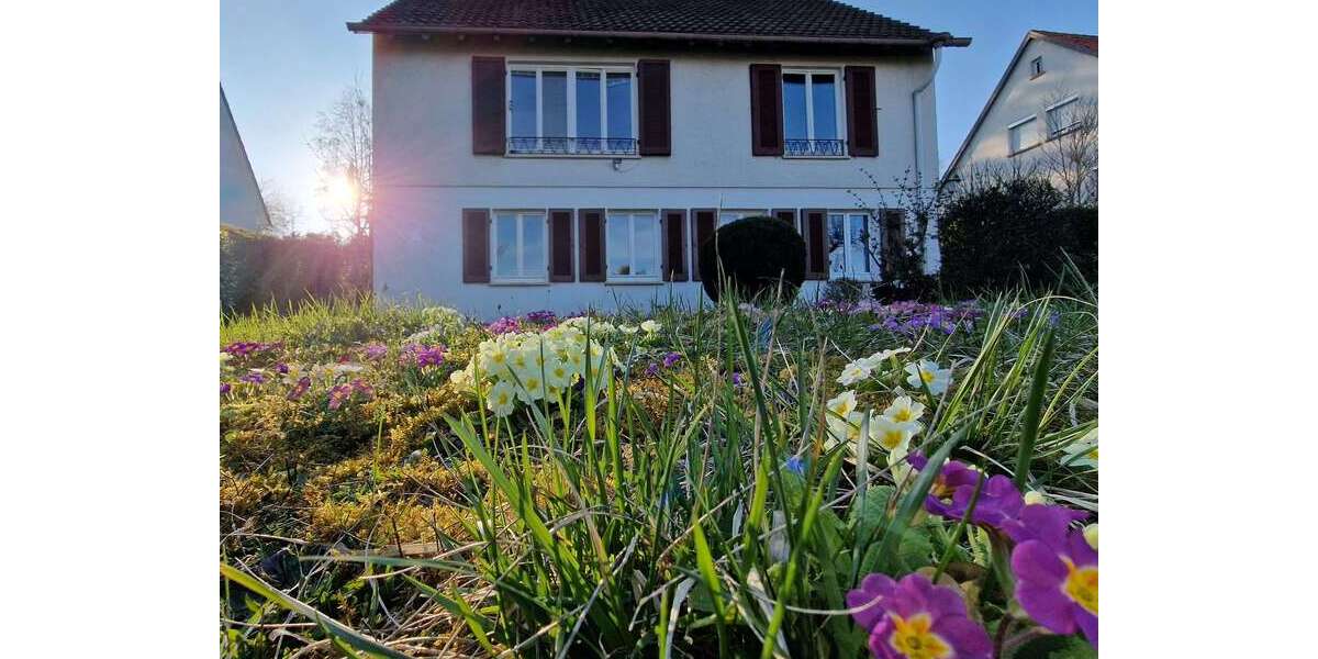 Einfamilienhaus Esslingen am Neckar - 7 Zimmer, 140 m&sup2;, 880.000&euro; | Angebot:25822103