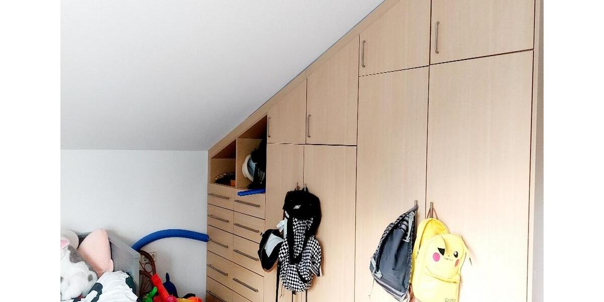 Einfamilienhaus Eislingen (Fils) - 5.5 Zimmer, 166 m&sup2;, 2.100&euro; | Angebot:25960948