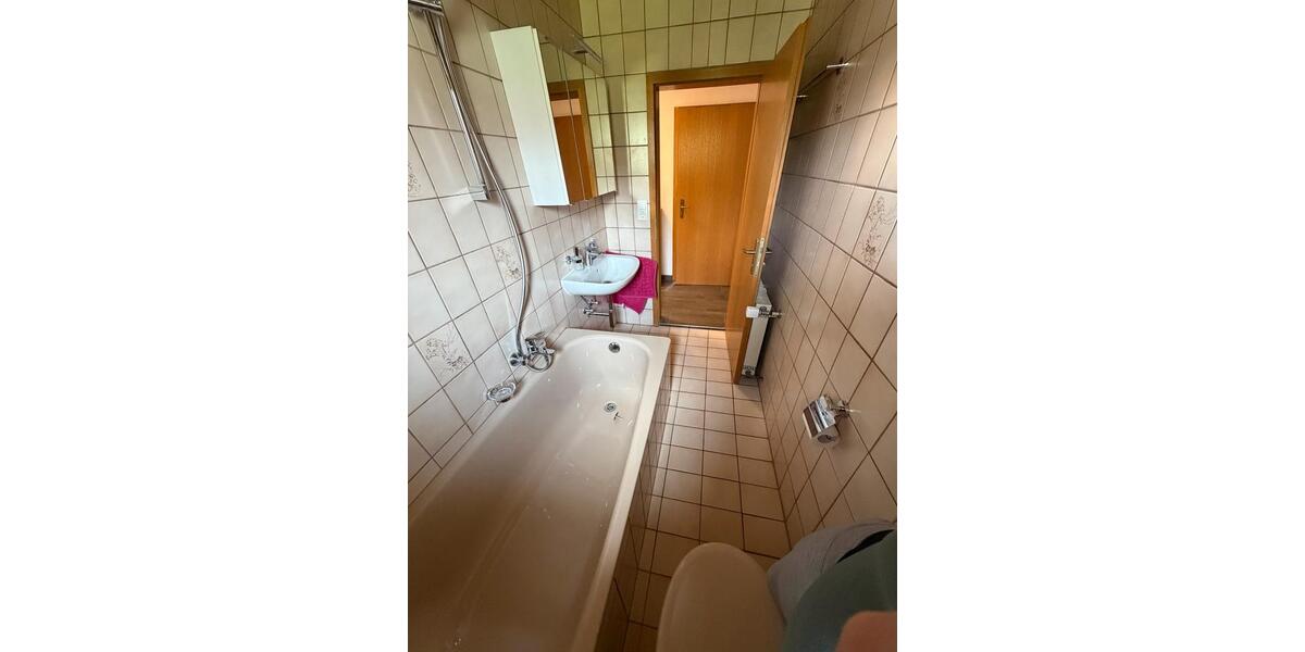 Etagenwohnung Esslingen am Neckar Pliensauvorstadt - 3 Zimmer, 57 m&sup2;, 1.400&euro; | Angebot:26615313