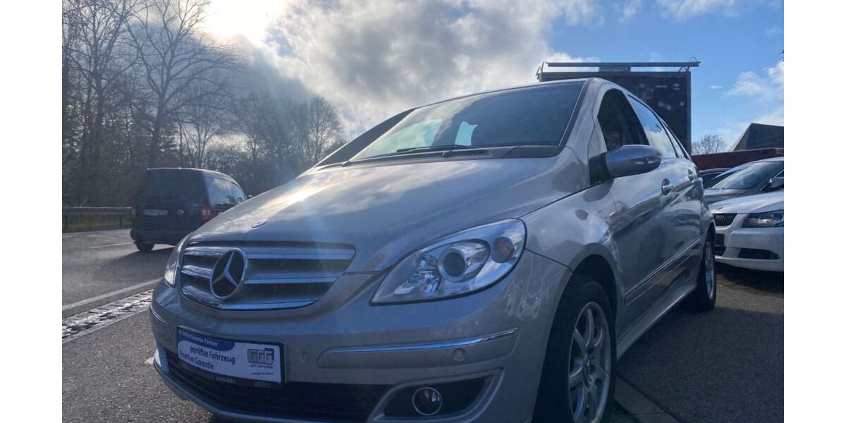 Mercedes-Benz B 180 259.300 km 3.950 &euro; Schwäbisch Gmünd 73529