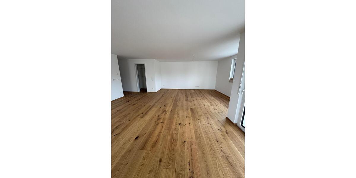 Etagenwohnung Plüderhausen - 4 Zimmer, 106 m&sup2;, 1.300&euro; | Angebot:25234405