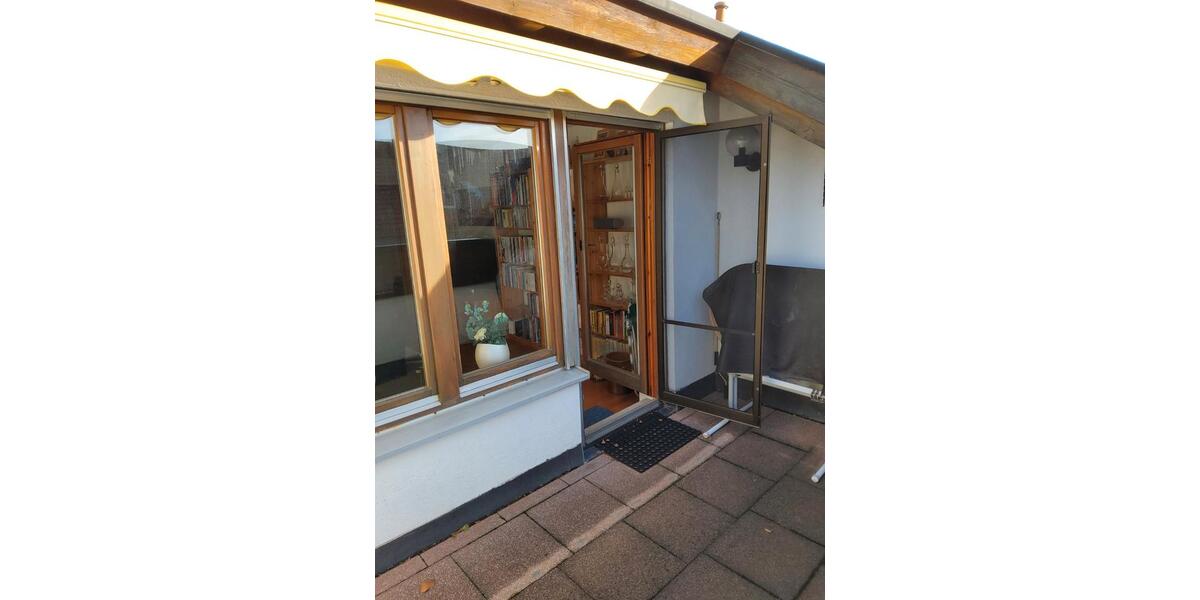 Dachgeschoßwohnung Bad Boll - 3 Zimmer, 76 m&sup2;, 325.000&euro; | Angebot:26073214