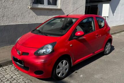 Toyota Aygo (X) 149.260 km 2.450 &euro; Eislingen 73054