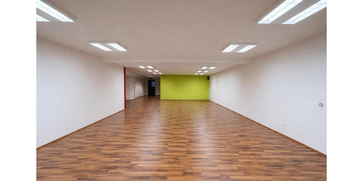 Gewerbeobjekt Göppingen - 3.950&euro; | Angebot:25383474