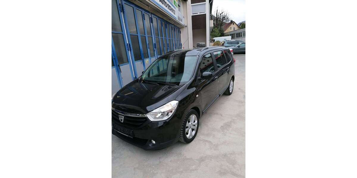 Dacia Lodgy 172.348 km 7.500 &euro; Bad Urach 72574