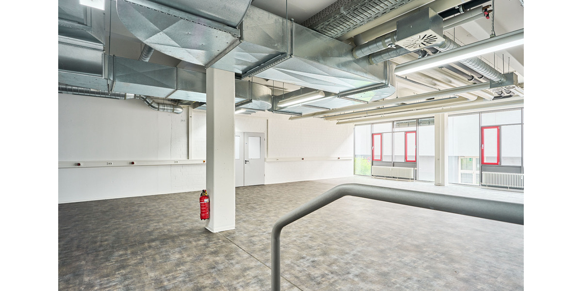 Gewerbeobjekt Frickenhausen - 2&euro; | Angebot:23811086