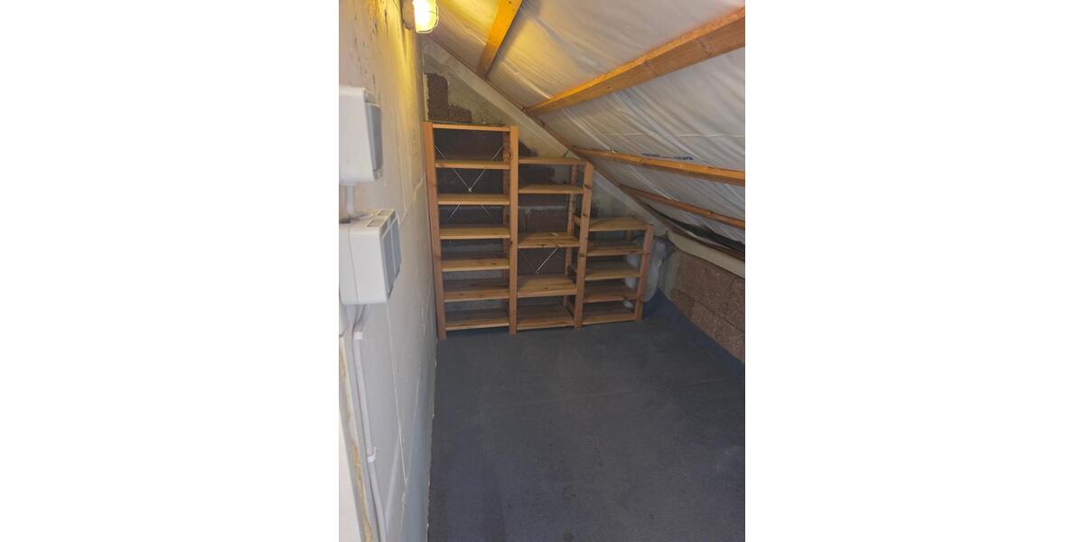 Dachgeschoßwohnung Plochingen - 3 Zimmer, 103 m&sup2;, 295.000&euro; | Angebot:26606972