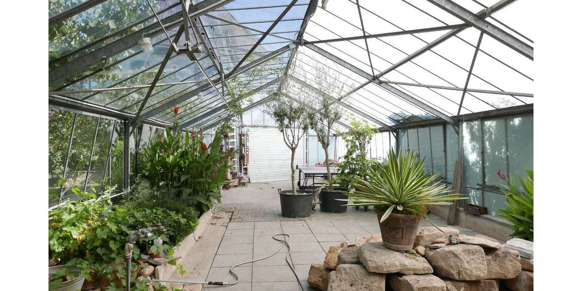 Einfamilienhaus Esslingen Oberesslingen - 10 Zimmer, 347 m&sup2;, 890.000&euro; | Angebot:24180603