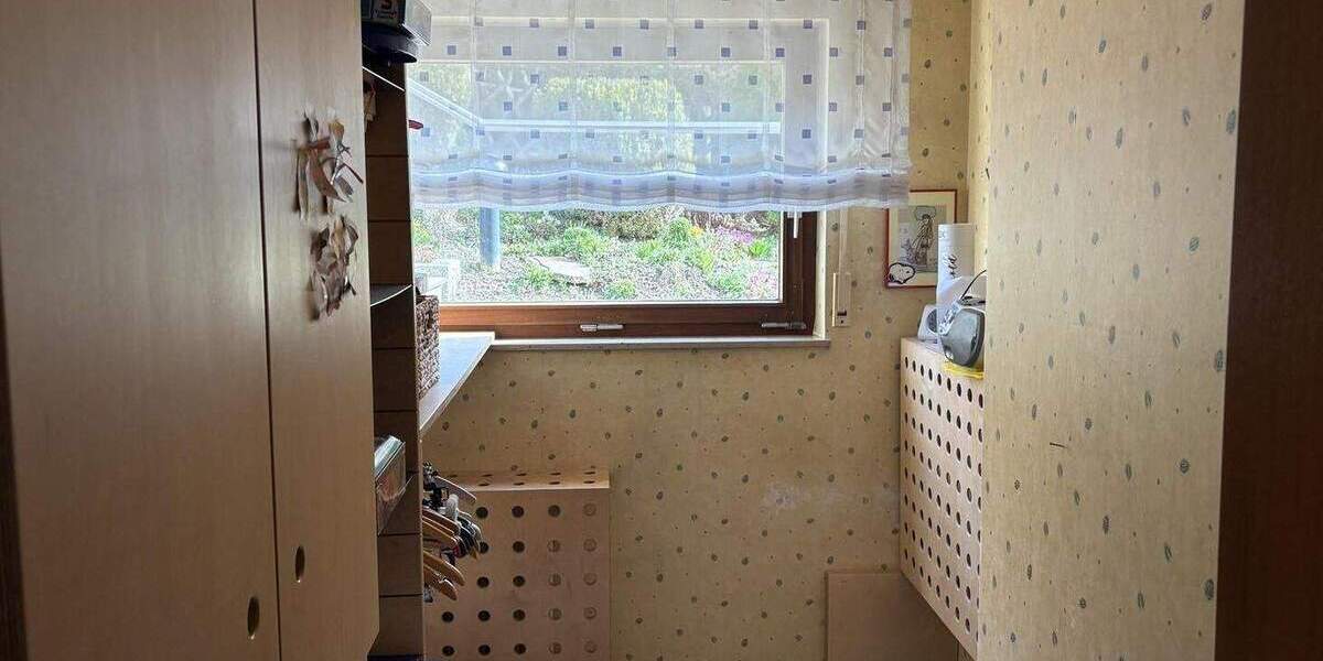 Etagenwohnung Böbingen an der Rems Böbingen - 4 Zimmer, 94 m&sup2;, 1.000&euro; | Angebot:25866356