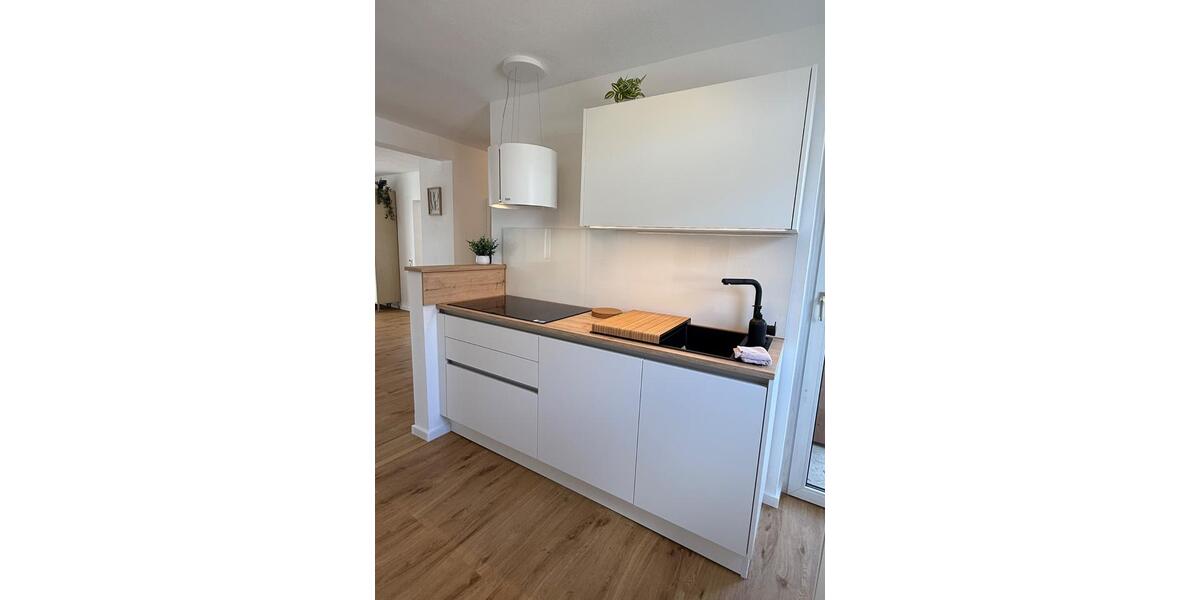 Erdgeschoßwohnung Weinstadt - 4 Zimmer, 85 m&sup2;, 2.000&euro; | Angebot:25944587