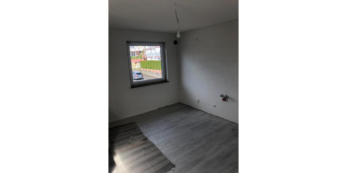 Etagenwohnung Reichenbach an der Fils - 4 Zimmer, 1.250&euro; | Angebot:23597288