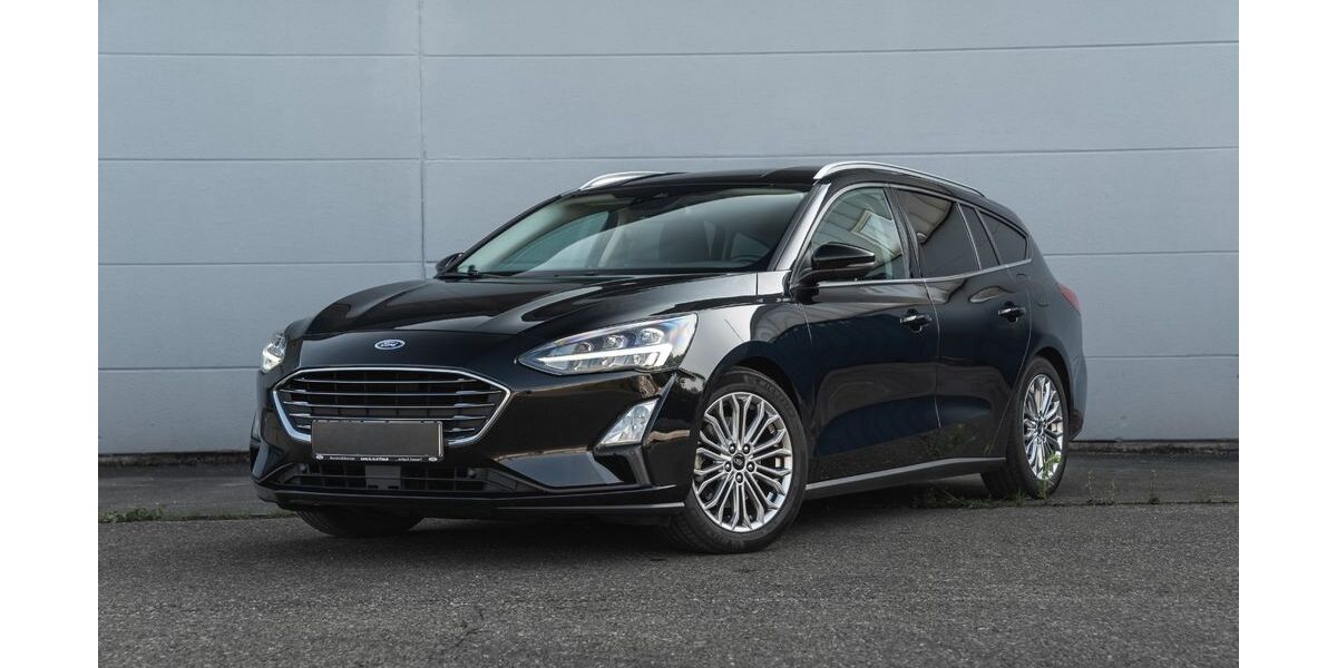 Ford Focus 69.700 km 18.990 &euro; Heiningen 73092