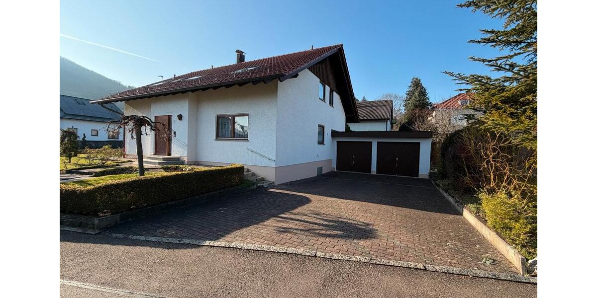 Mehrfamilienhaus, Wohnhaus Kuchen - 8 Zimmer, 171 m&sup2;, 699.000&euro; | Angebot:26038778