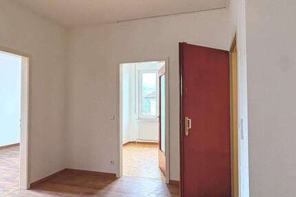 Wohnung Esslingen am Neckar Oberesslingen - 3.5 Zimmer, 95 m&sup2;, 1.100&euro; | Angebot:26877382