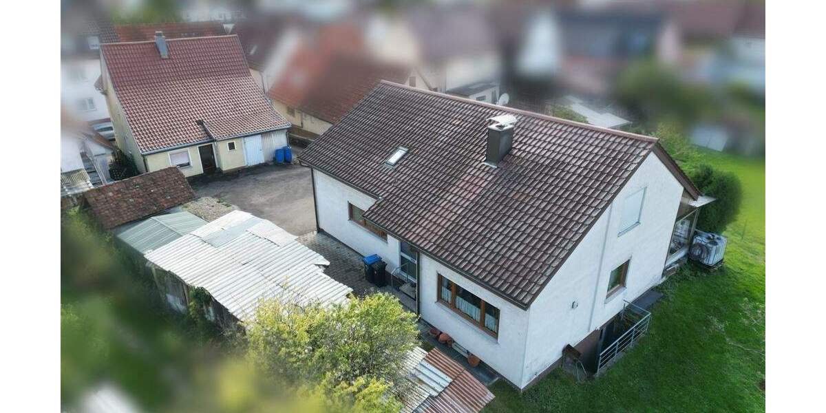 Einfamilienhaus Dettingen an der Erms - 8 Zimmer, 178 m&sup2;, 410.000&euro; | Angebot:25845877