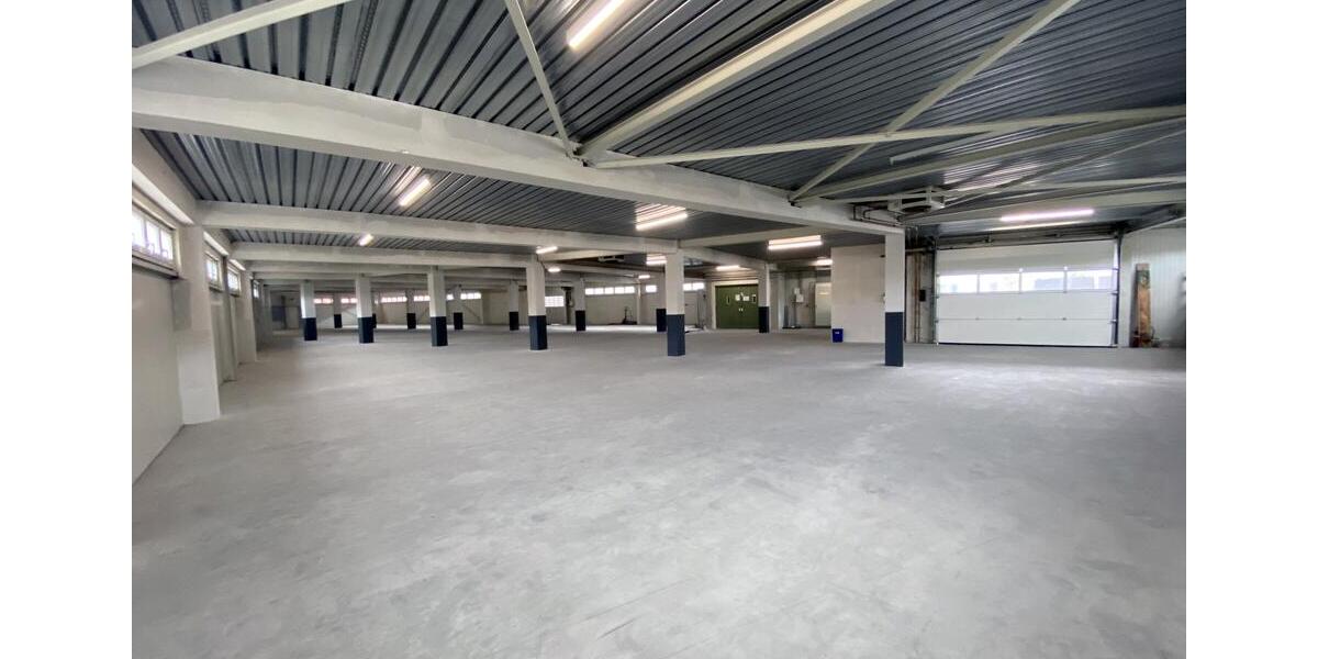 Gewerbeobjekt Göppingen Bruckwasen - 4.257&euro; | Angebot:23288296