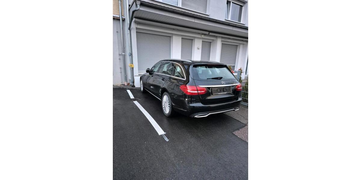 Erdgeschoßwohnung Göppingen Bruckwasen - 4.5 Zimmer, 134 m&sup2;, 370.000&euro; | Angebot:25843724