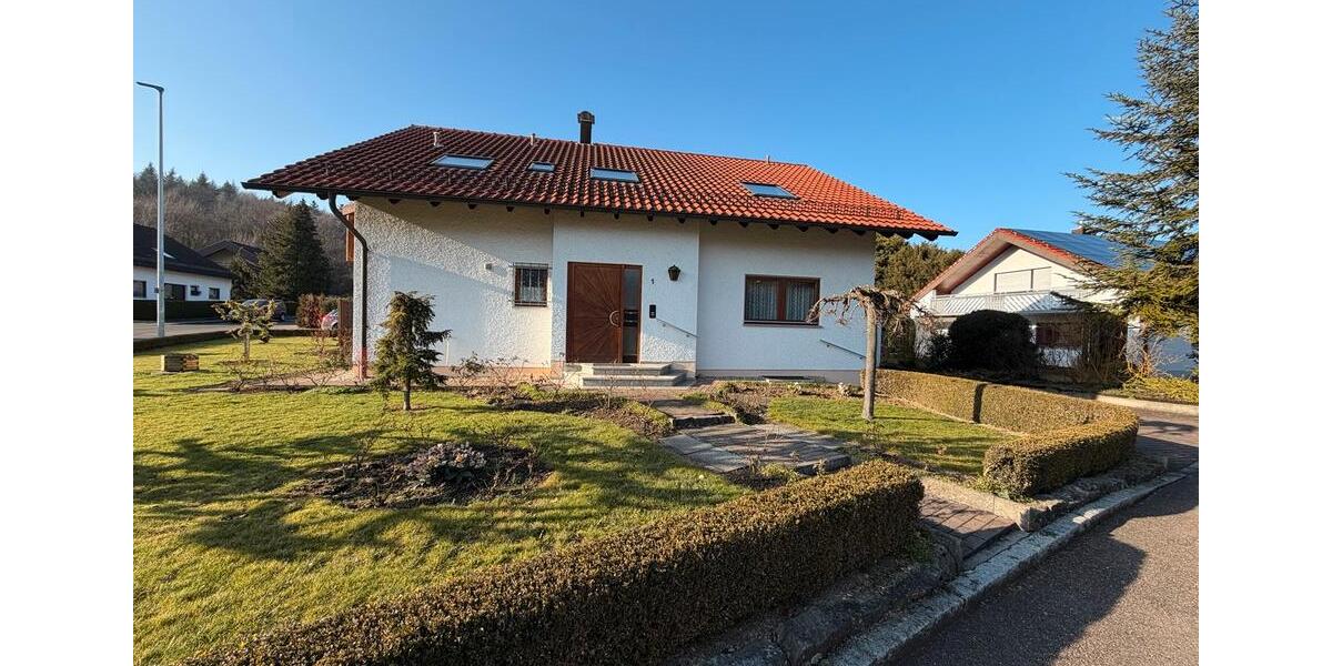 Mehrfamilienhaus, Wohnhaus Kuchen - 8 Zimmer, 171 m&sup2;, 699.000&euro; | Angebot:26038778