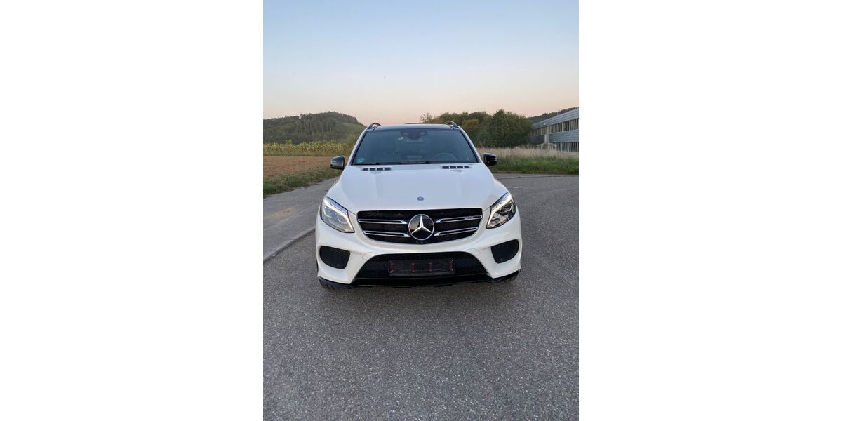 Mercedes-Benz GLE 43 AMG 125.500 km 31.490 &euro; Leutenbach 71397