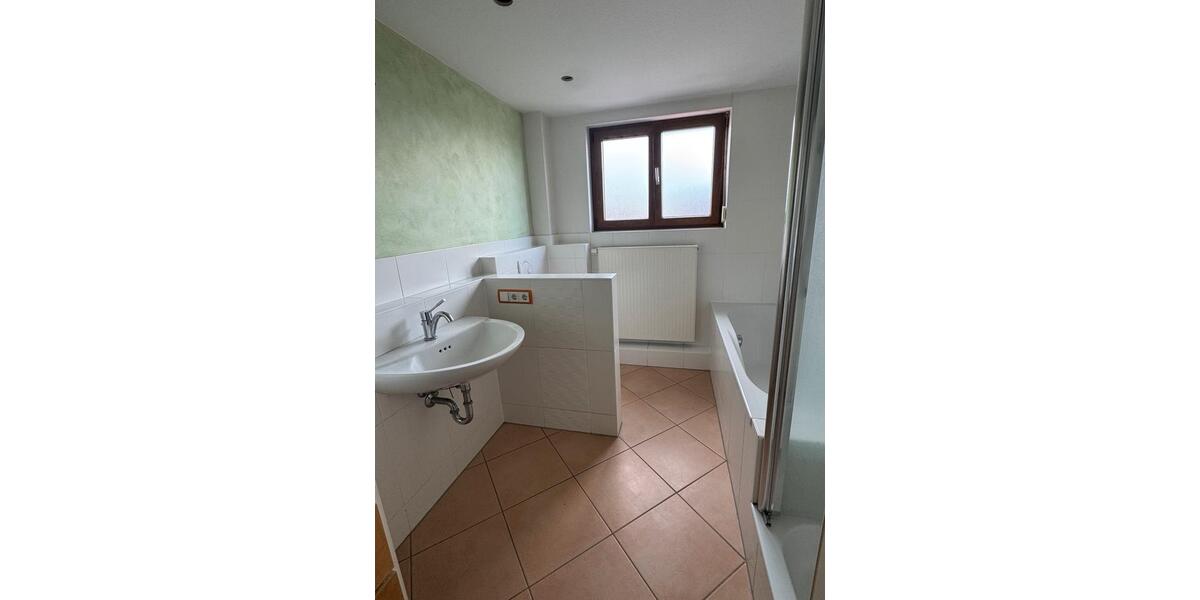 Dachgeschoßwohnung Ruppertshofen - 4 Zimmer, 130 m&sup2;, 950&euro; | Angebot:26310112
