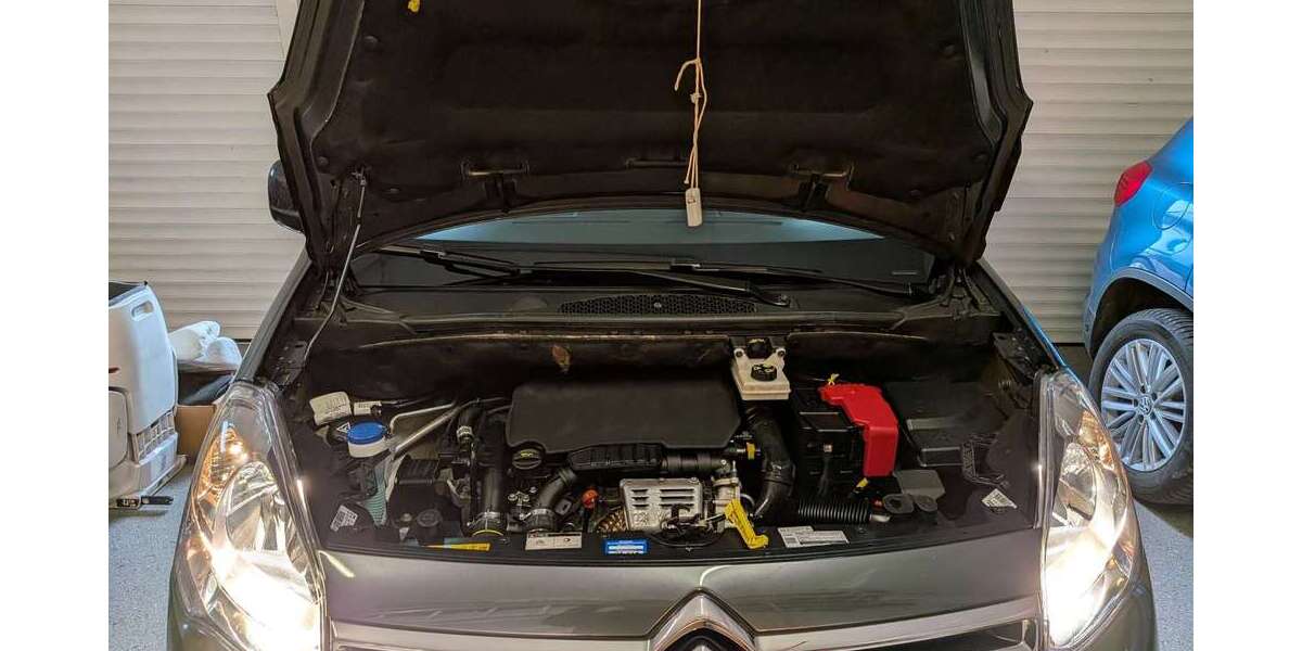 Citroen Berlingo 84.000 km 9.999 &euro; Süßen 73079