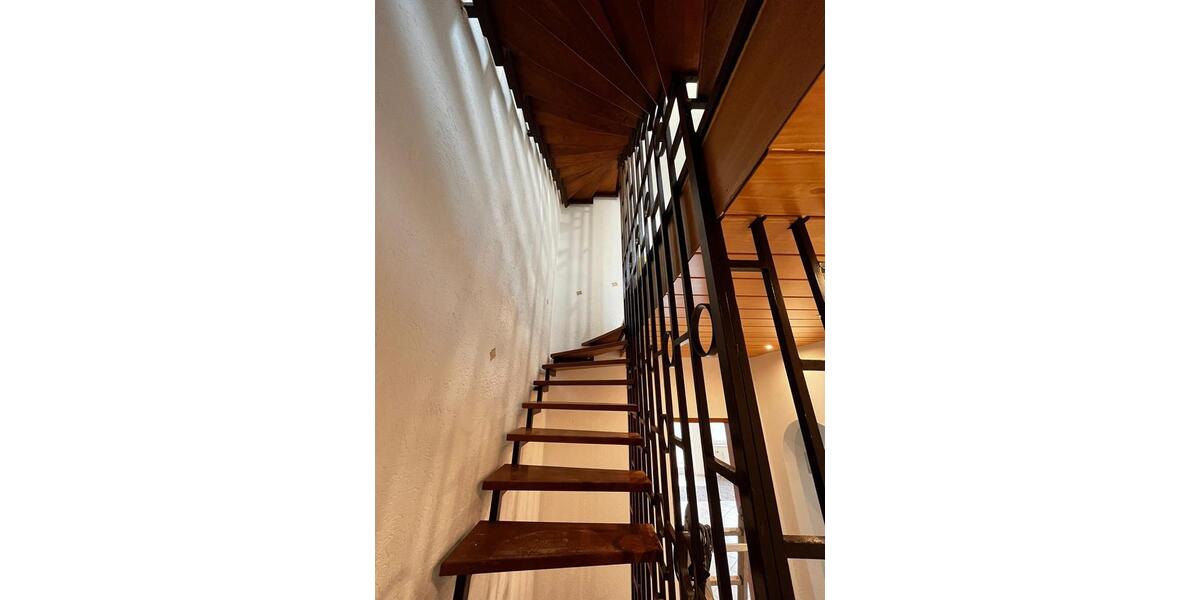 Reihenhaus Schwäbisch Gmünd - 6 Zimmer, 156 m&sup2;, 1.520&euro; | Angebot:25944484